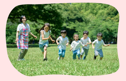 自然や仲間を大切にする子ども